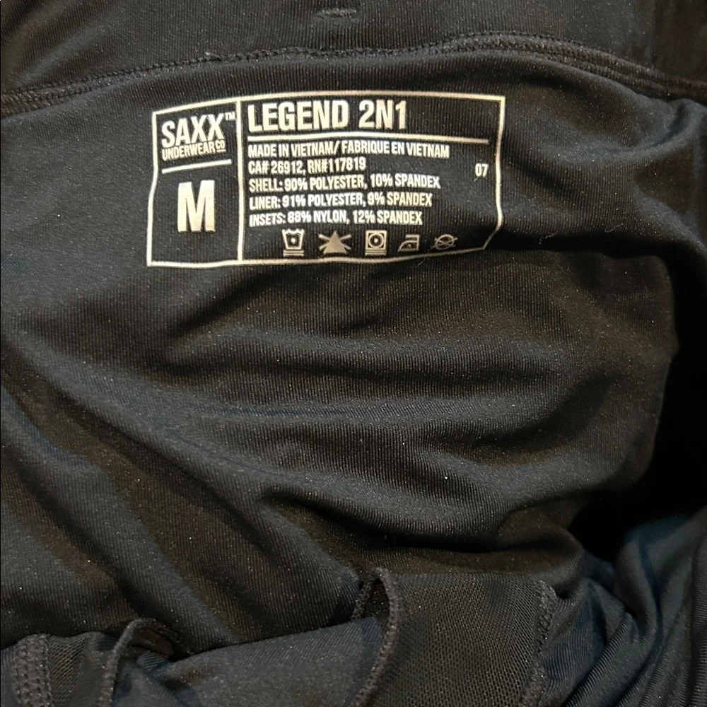 SAXX Men’s Size‎ Medium Legend 2N1 Camo Print Shorts